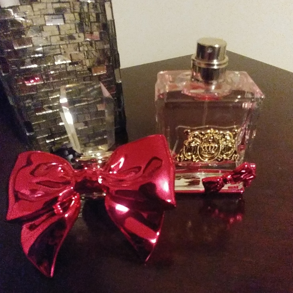 Viva la juicy Bowdacious - Picture 2 of 2